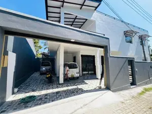 5 Bed With Brand New House Sale Malabe