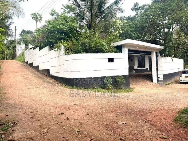 House for Sale Wathupitiwala