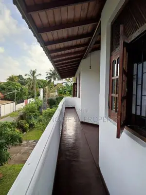 House for Sale in Rathmalana