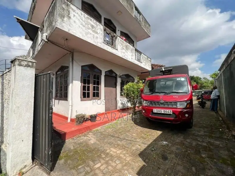 Valuable House In Battaramulla