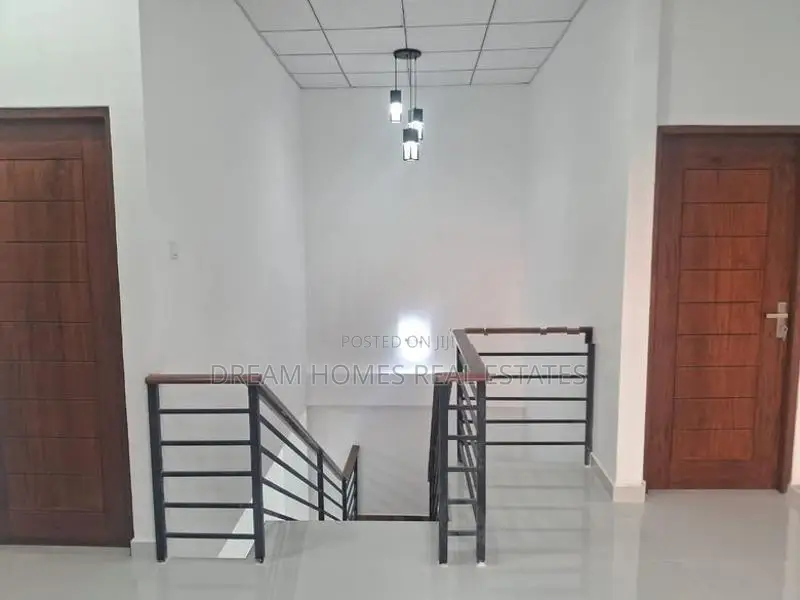 Brand New Two-Storey Luxury House for Sale – Prime Kandana