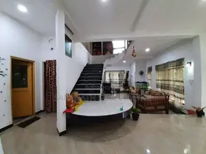 House in Yakkala Gampaha With 17.5 Perches Land Extent