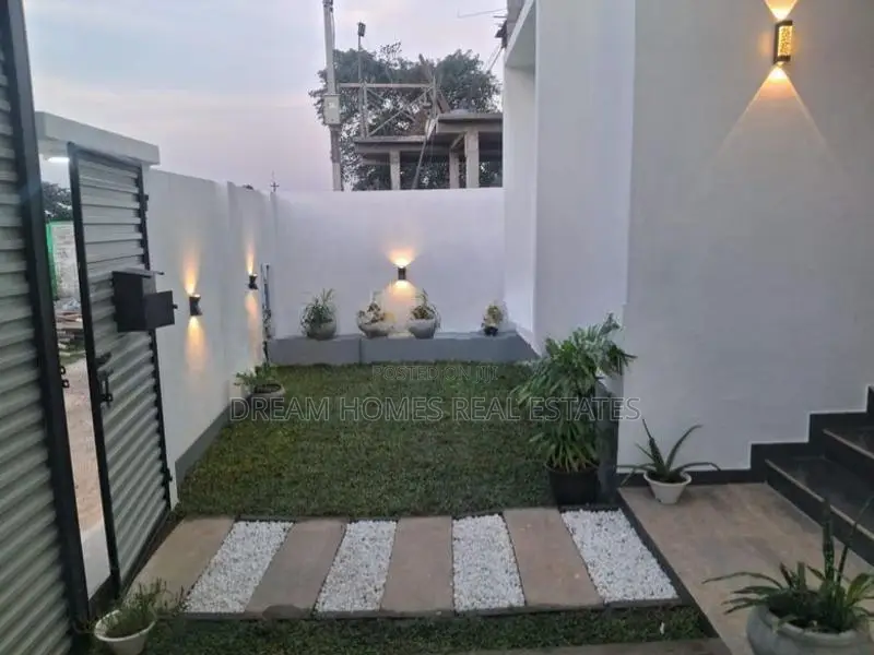 Brand New Two-Storey Luxury House for Sale – Prime Kandana