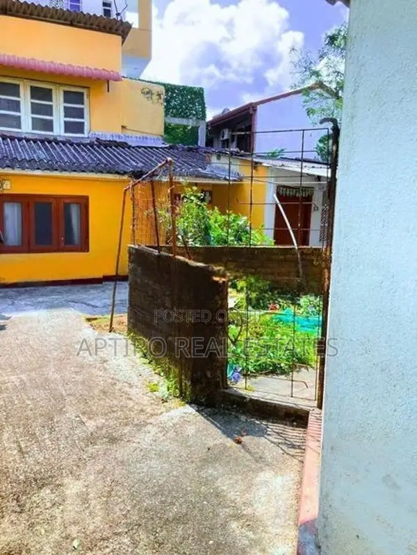 House for Sale - Dehiwala