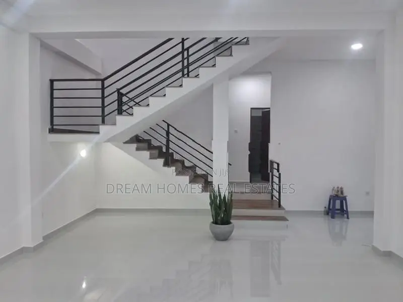 Brand New Two-Storey Luxury House for Sale – Prime Kandana