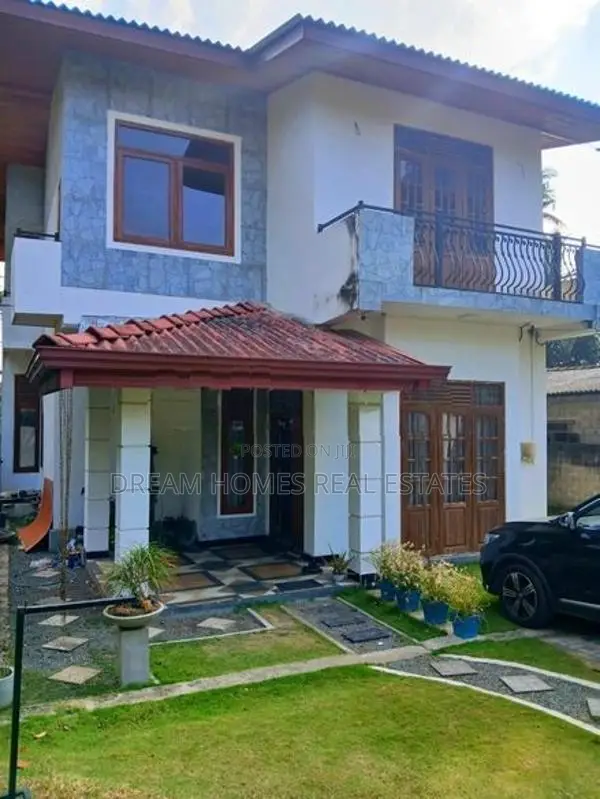Elegant 2-Storey Family Home – Polgahahena, Ragama