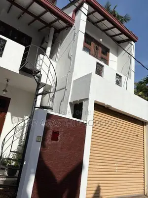 2unit house for sale in maharagama city