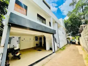 Prime 5-Bed House with Annex – Kiribathgoda