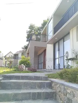 Kandy Victoria Reservoirs luxury Holiday villas