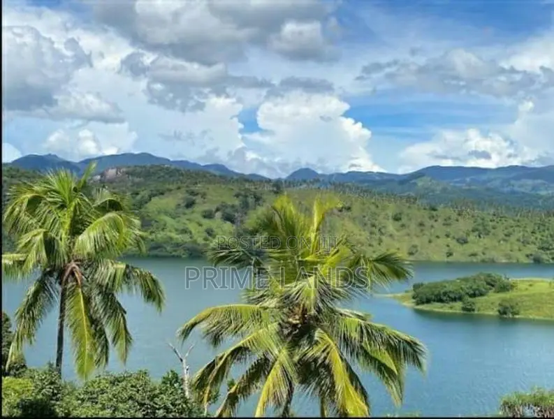 Digana Scottish island Victoria Reservoirs luxury Holiday