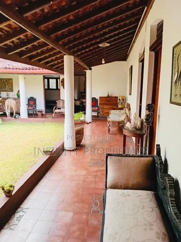 (AFA887) 40 P With House Sale At Sri Dhammadara Mawatha, Ratmalana.