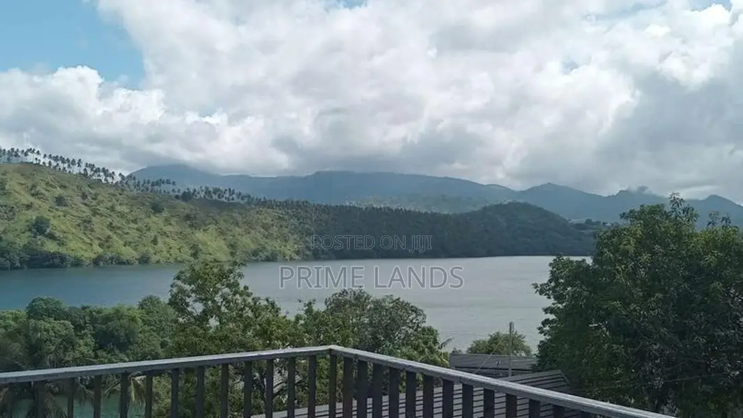 Digana Scottish island Victoria Reservoirs luxury Holiday