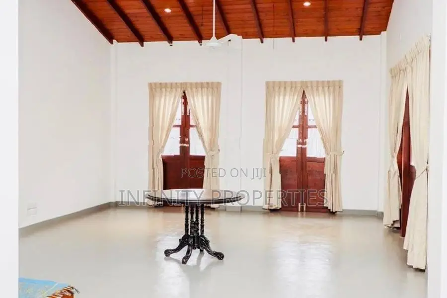 (AFA895) 04 Story Luxury New House Sale At Dehiwala