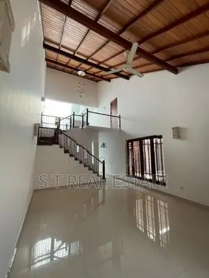 Almost New Luxury 2 Story House For Sale In Battaramulla