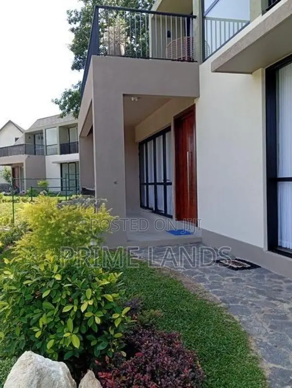 Kandy Victoria Reservoirs luxury Holiday villas