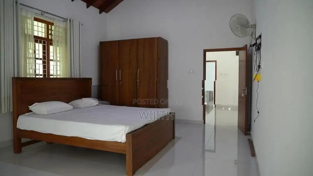 Two Story House for Sale in Pannipitiya
