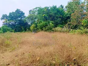 කඩවත – ඉහළ බියන්විල වටිනා ඉඩමක්
