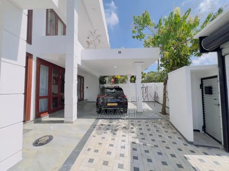 All Completed Brand New House Sale Battaramulla