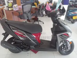 Yamaha Ray ZR Gray 2026