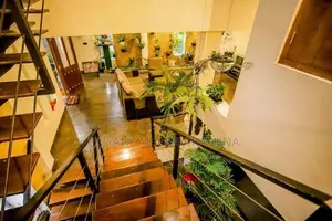 Mordern Luxury House For Sale in Peradeniya