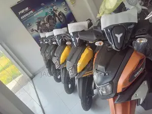 Yamaha Ray ZR Gray 2026