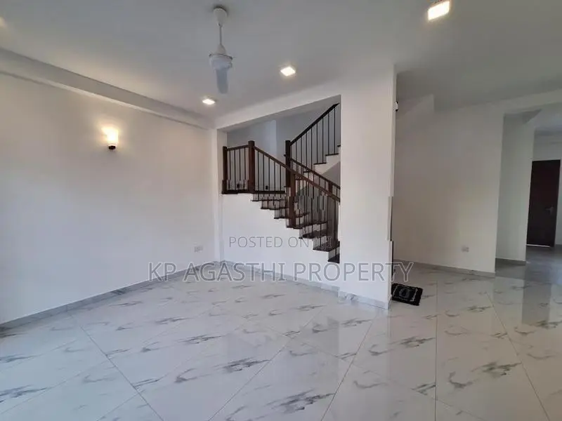 3st brand new luxury house for sale in pollgasovita