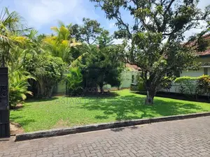 23.16 P COLONIAL TYPE 2 UNITS HOUSE FOR SALE IN NUGEGODA