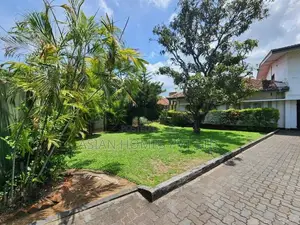 23.16 P COLONIAL TYPE 2 UNITS HOUSE FOR SALE IN NUGEGODA