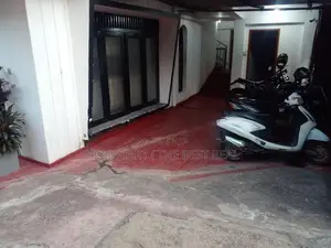 Nugegoda Town : 13 A/C Bedrooms Furnished Hotel for Rent