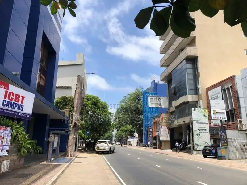 Shop for Rent in Duplication Road Bambalapity Colombo.04