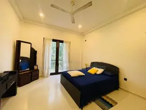 Serene Luxury Modern House with Stunning Paddy Field Views Kadawatha