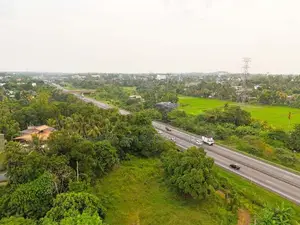 Kottawa Land with House for Sale in Hiripitiya