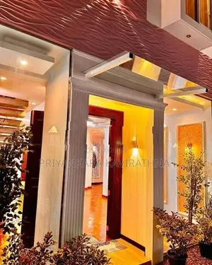 With Pool - Beautiful Mordern 2 Storied House in Kurusa Handiya