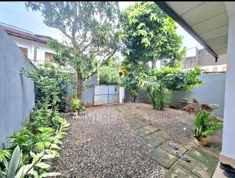8 Perch, Singal Story 3 Bedroom House Sale In Attidiya