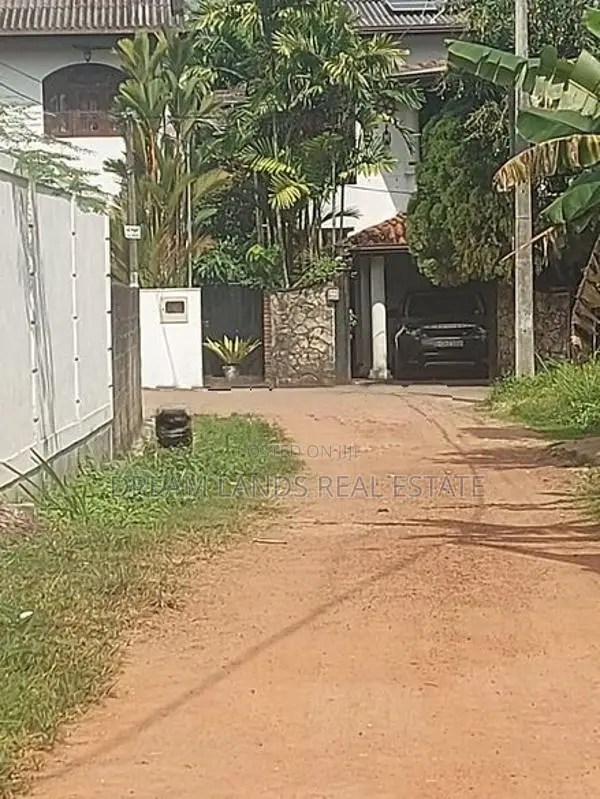 Maharagama Land For Sale in watagadara