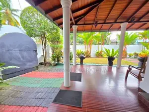 Luxury House For Sale in Mattegoda