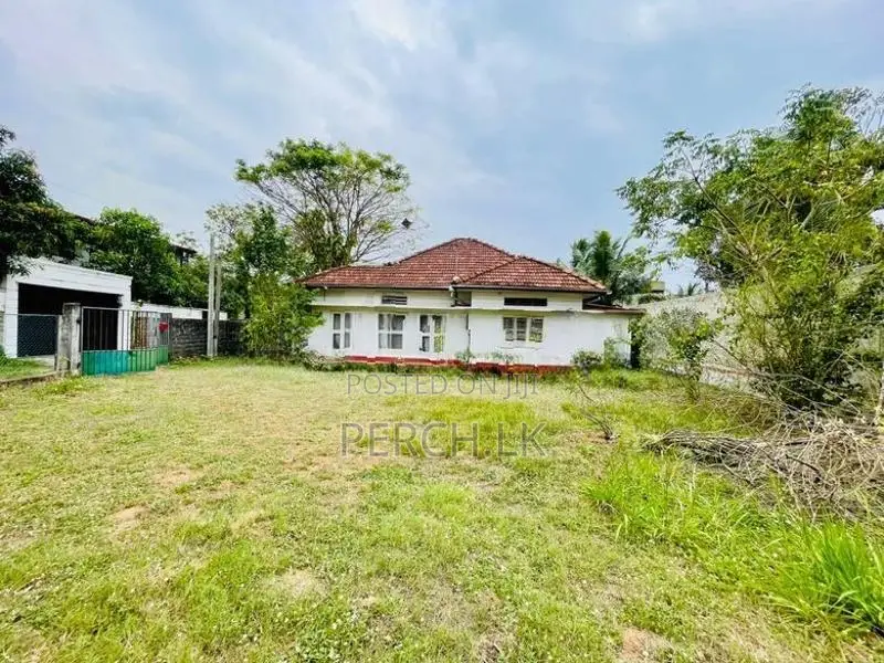 Warehouse Space For Sale in Hendala Main Road, Wattala