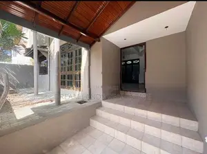 5BED HOUSE FOR RENT IN BATTARAMULLA (SP1061)