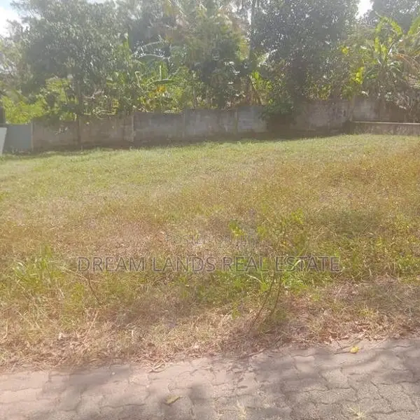 Land for Sale in Balummahara (sp1058)