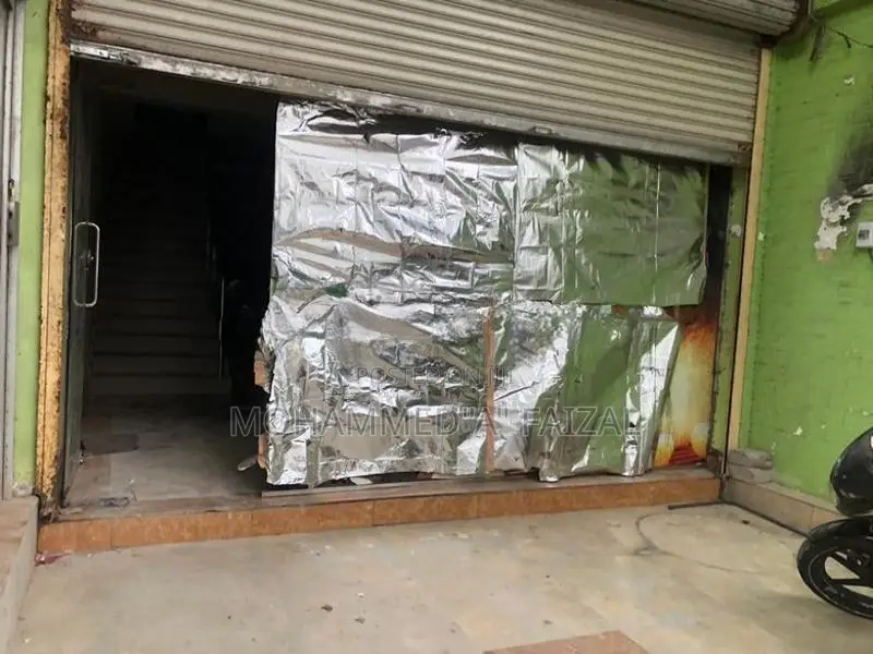Warehouse with Store For Rent in Kollupity Colombo.03