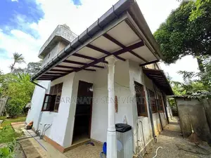 House in Kelaniya Biyagama Rd - Near Water Park 23.45 Perches