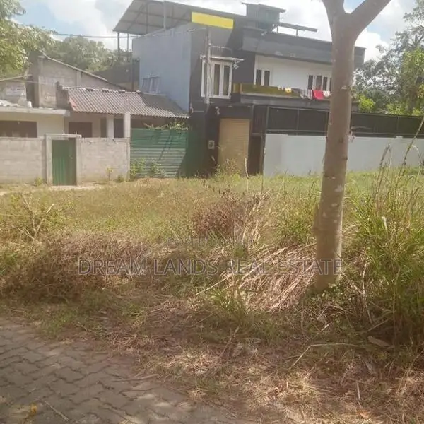 Land for Sale in Balummahara (sp1058)