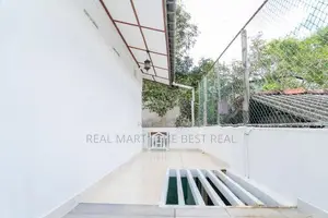 Maharagama : 4BR (9.1P) House for Sale at Nawinna