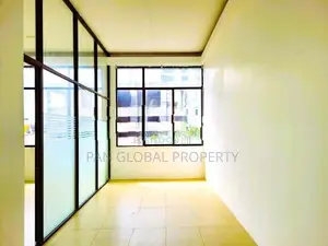 Commercial Building for Sale in Kelaniya