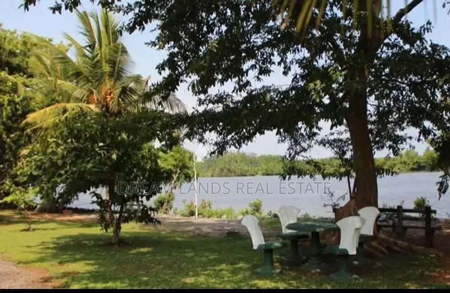 COMMERCIAL PROPERTY FOR SALE IN PILIYANDALA WITH FURNITURES (SP1063)