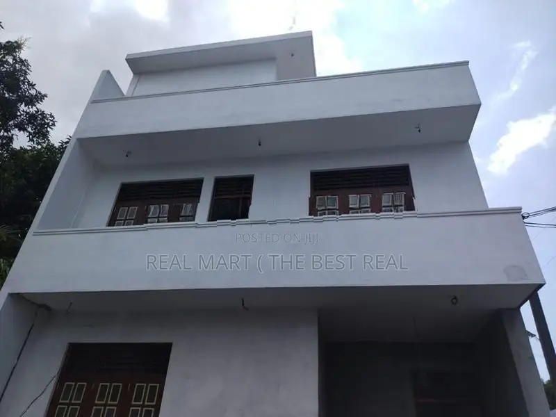 Nugegoda : Brand new 4BR (6.5P) house for Sale at Delkanda