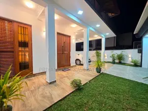 Brand New Super Quality Mordern 2 Storied House - Panadura