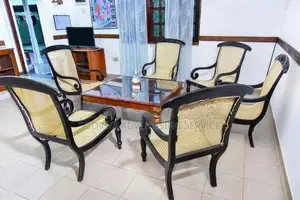 Hikkaduwa Villa for Sale in Kahawa