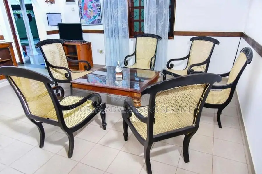 Hikkaduwa Villa for Sale in Kahawa