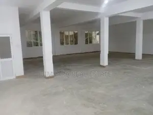 3000 SQ.FT. GROUND FLOOR SPACE IN NAWALA FOR LEASE | LH 3680